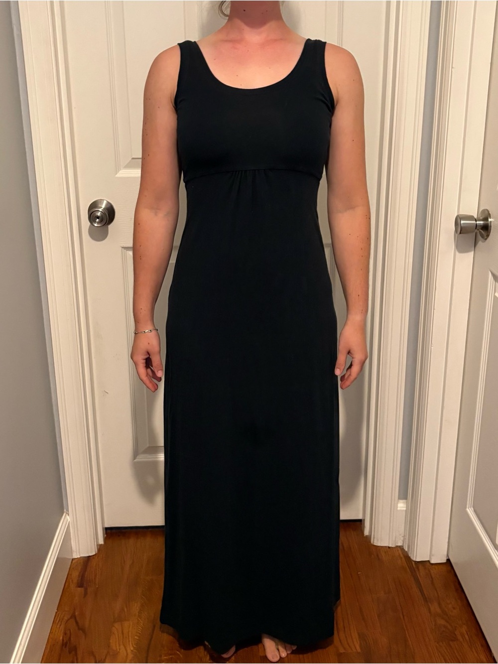 Sleek Black Sleeveless Maxi Dress